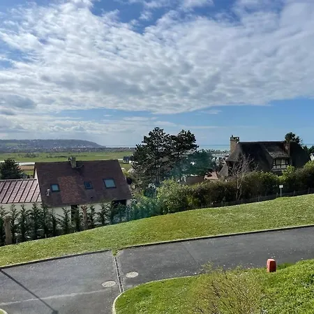 De 25 M² A * Blonville-sur-Mer